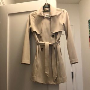 COPY - Abercrombie & Fitch Trench Coat